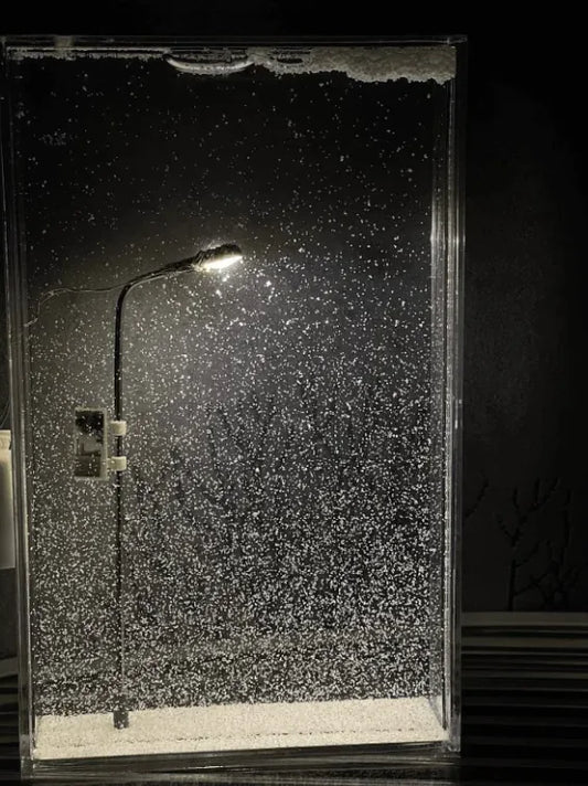 Snow Fall Small Night Lamp